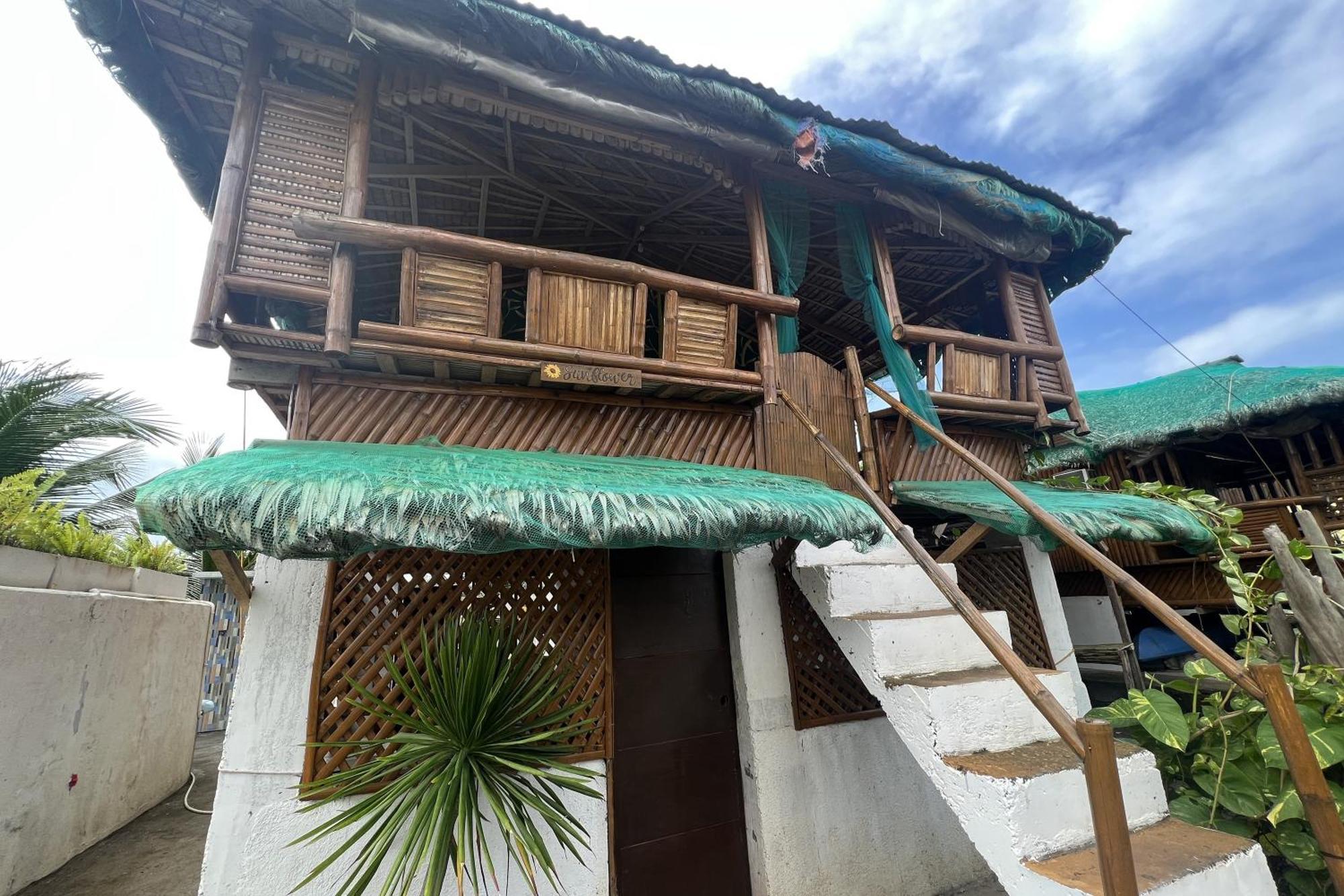 Lover'S Point Beach Front Resort 利安 外观 照片